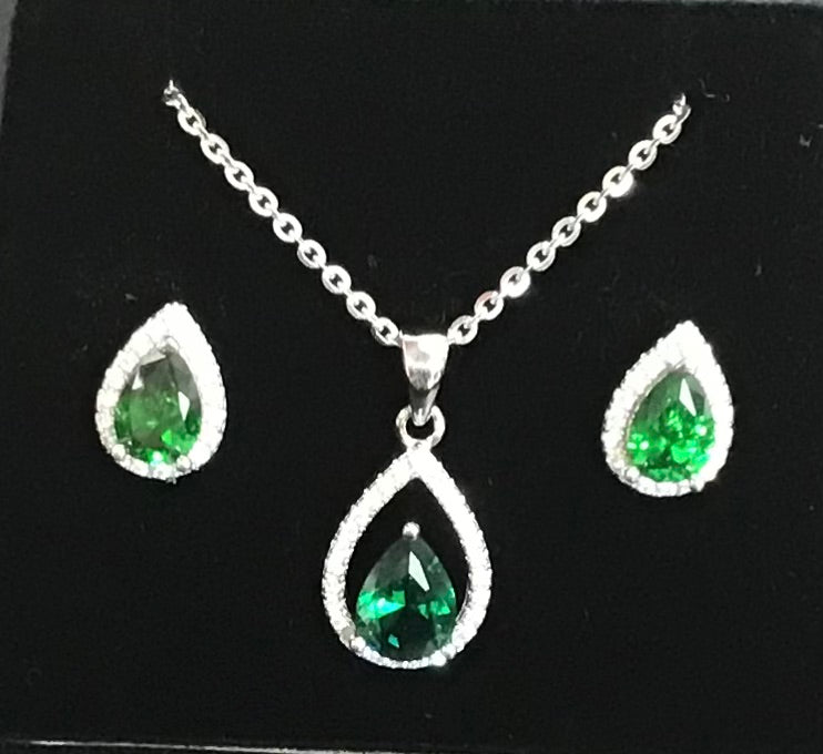 Silver Cubic Zirconia Pendant, Chain & Stud Earrings