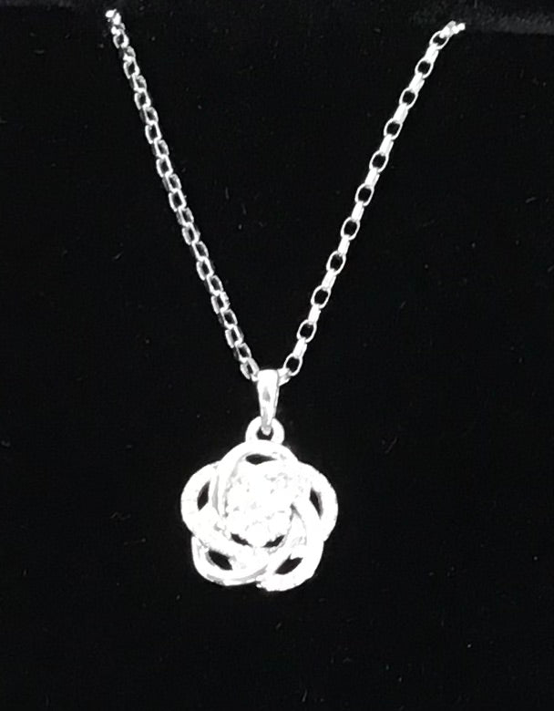 .40ct Brilliant Cut Diamond Pendant on 9ct White Gold Diamond Cut Belcher Chain (P7041a)