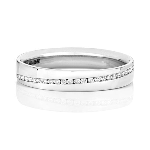 9ct Brilliant Cut Channel Set Wedding Ring (Rd727)