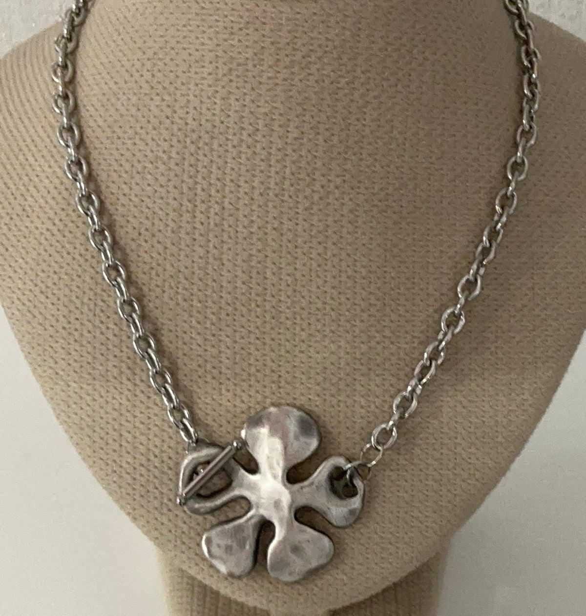 Danon Large Flower T-bar Necklace