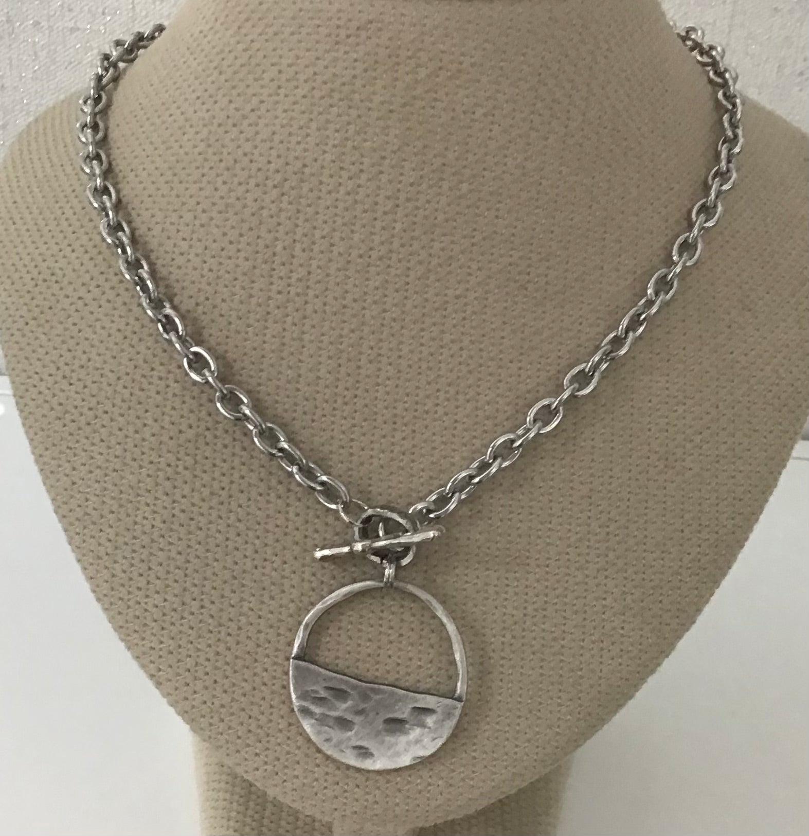 Danon Open Circle T-bar Necklace