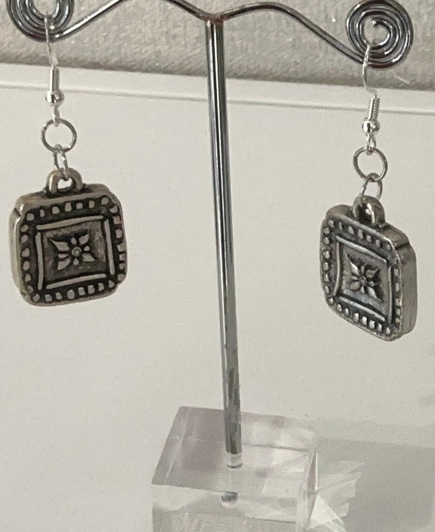 Danon Square Earrings
