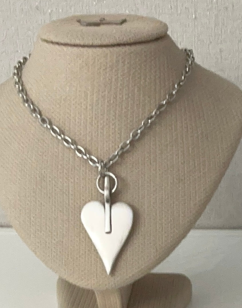 Danon Large Heart Long Necklace