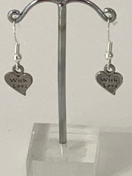Danon Small Heart Earrings