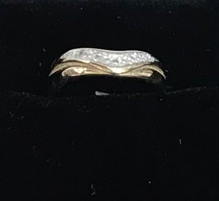 9ct Yellow Gold Diamond Shaped Wedding Ring (Wf125d)