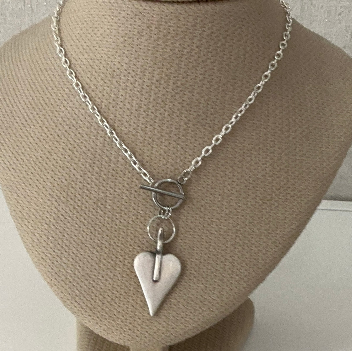 Danon Heart Long T-bar Necklace